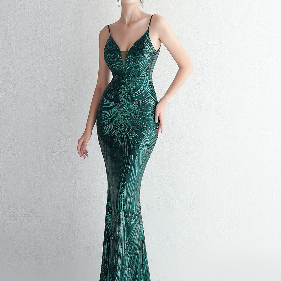 Grünes Spaghetti-Abschlussballkleid mit tiefem V-Ausschnitt und Pailletten M02188