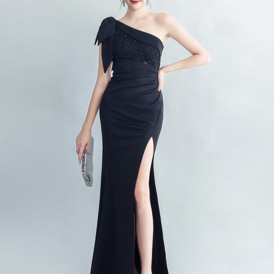 One-Shoulder Bowknot Lace Panel High Slit Evening Gown M03223