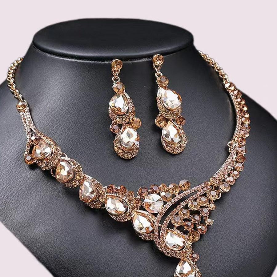 Full Diamonds Crystal Necklace Earrings Sett MRL20004 - MISS ORD