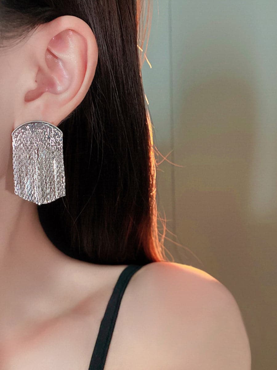 Ruched Curved Tassel Stud Earrings MSE101024 MISS ORD