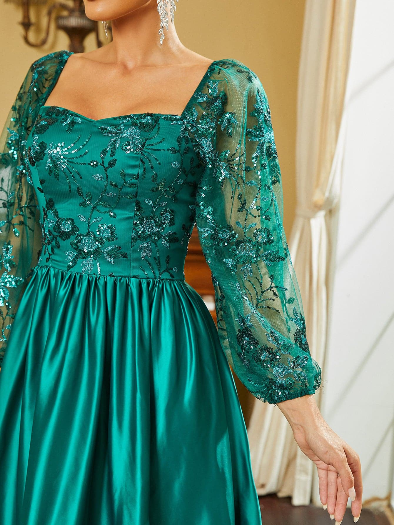 Formal A-Line Embroidery Emerald Green Ball Gown RM20555