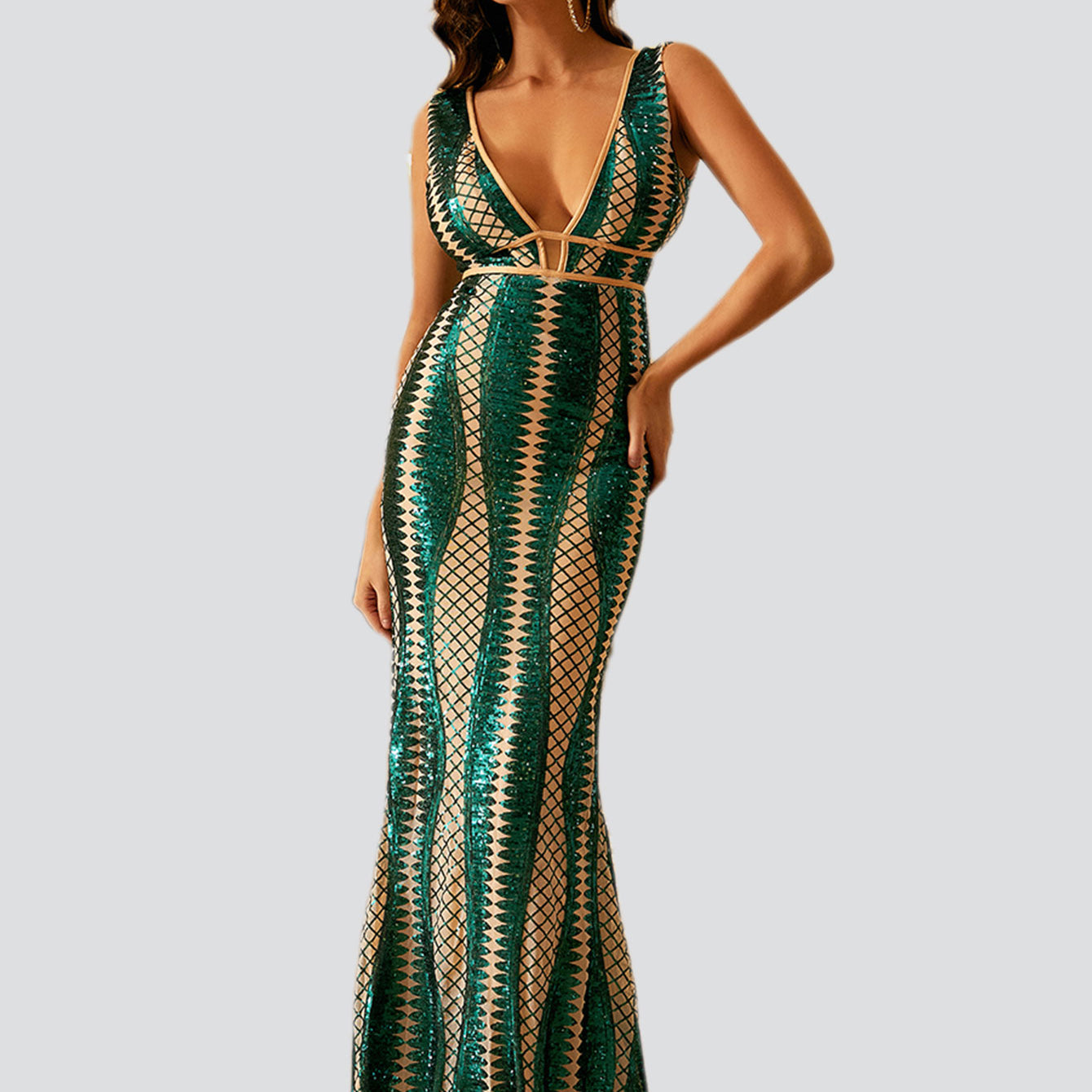 Plunge Mermaid Evening Dress M0449