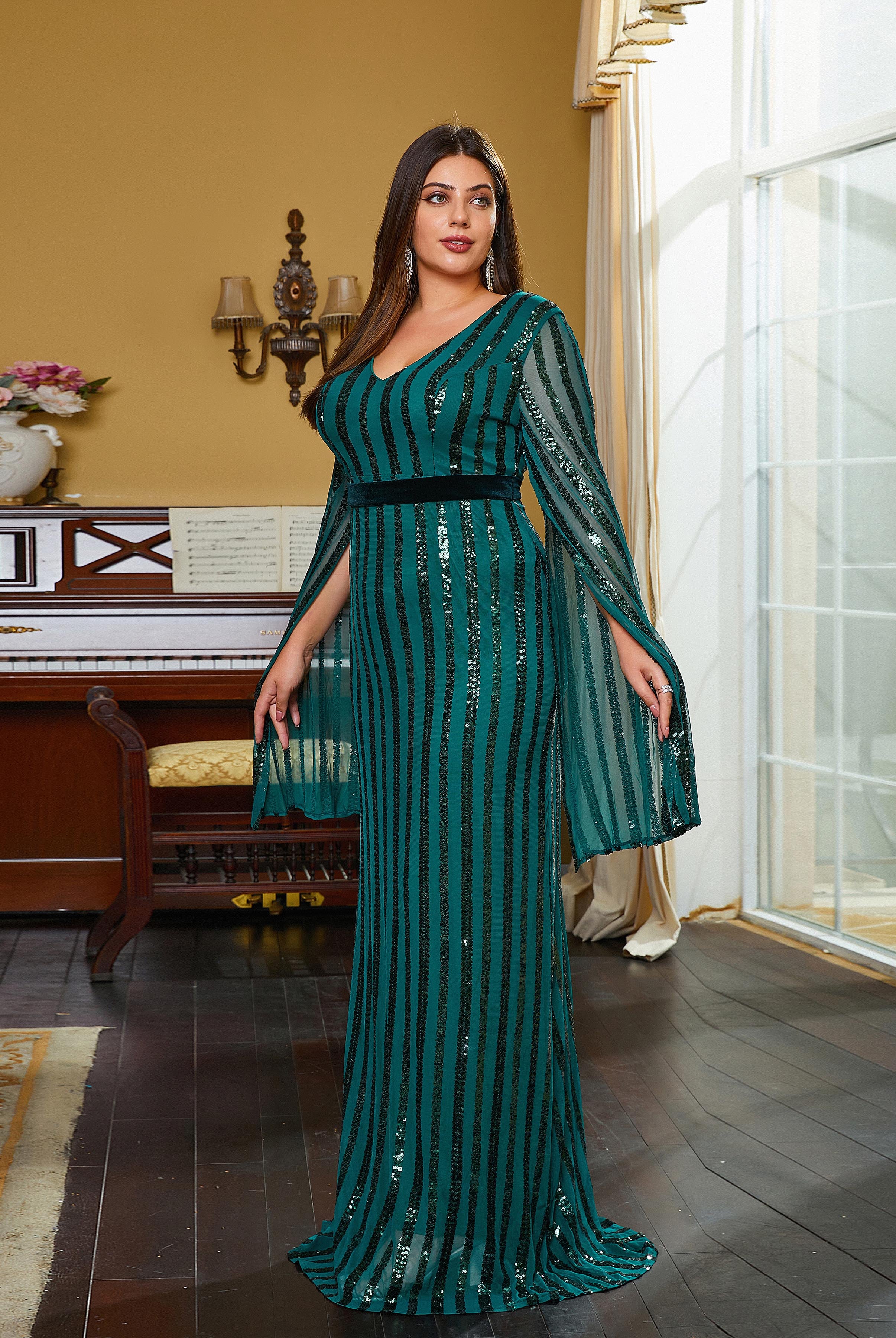 Plus Size V-Neck Cape Sleeve Long Sleeve Evening Dress PRM20838