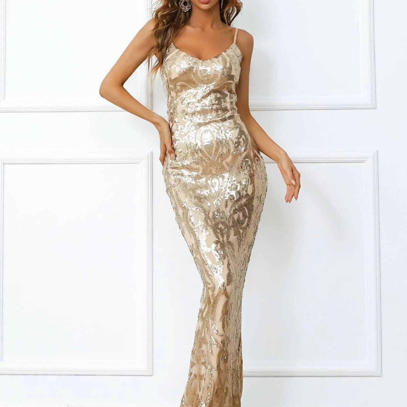 Strap V Neck Mermaid Sequin Maxi Prom Dress M0808